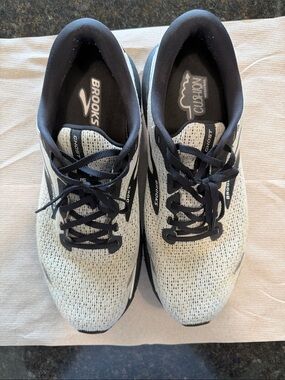 Brooks Ghost Men’s Running Shoes — White and Black (used)
